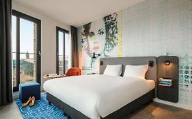 Hotel Ibis Styles City Centre  3*